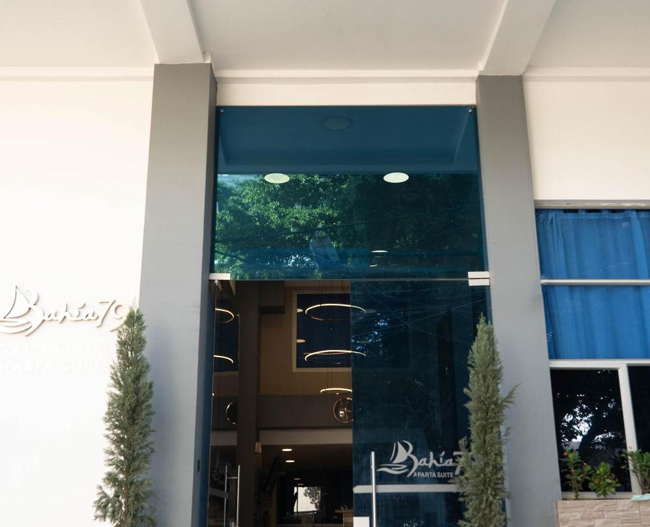 Apartamento Con Balcon Cerca Al Centro *